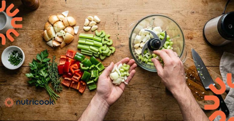 آموزش استفاده از خردکن نوتریکوک